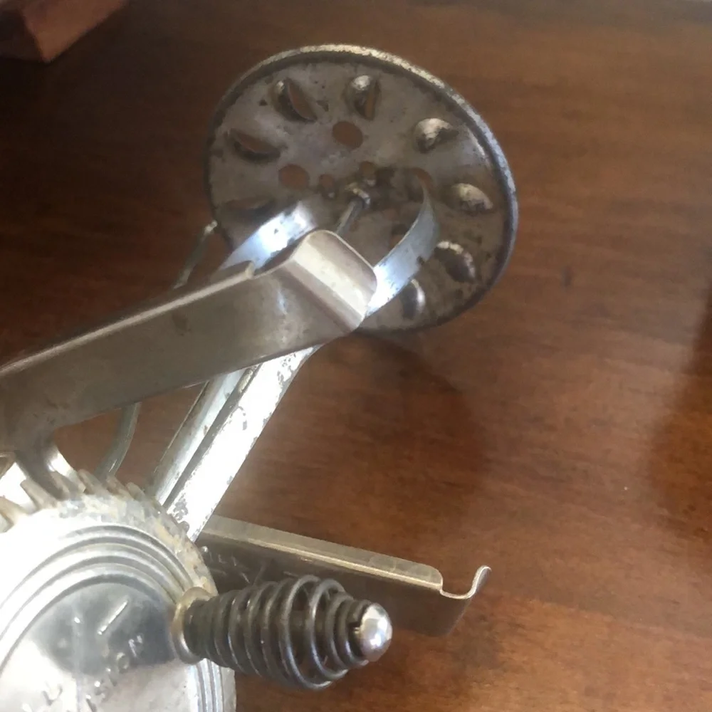Antique Vintage Tin Metal Full Vision Egg Beater Mixer Set with Bowl Complete